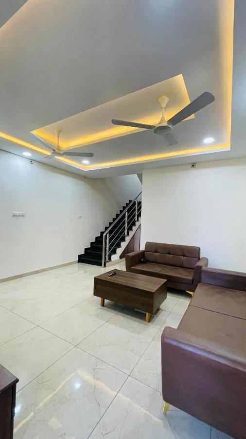 Luxurious 3 Bhk Villa In Bhuj - Shivani Homestay Buitenkant foto