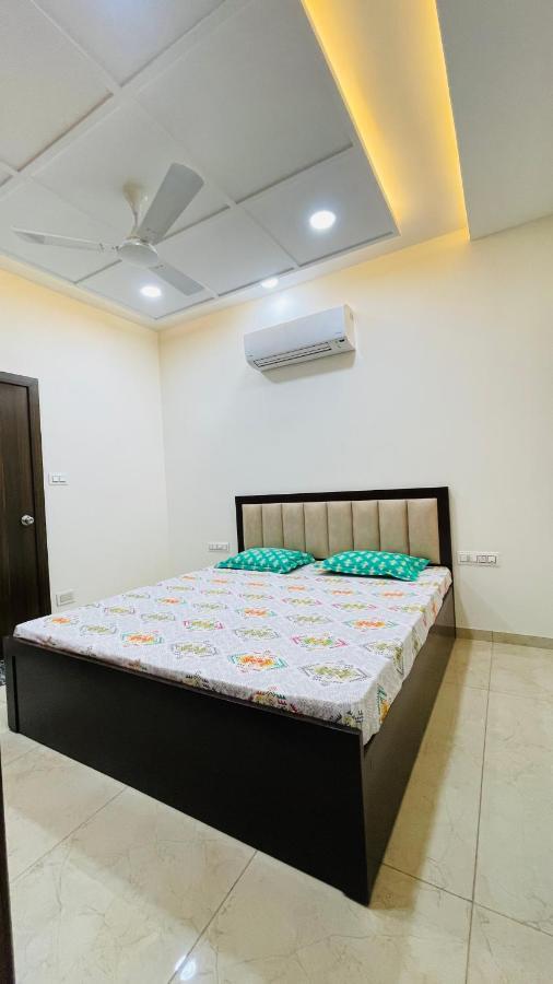Luxurious 3 Bhk Villa In Bhuj - Shivani Homestay Buitenkant foto